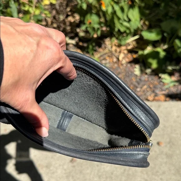 Vintage Coach 9925 Carnival Bag - Picture 10 of 13